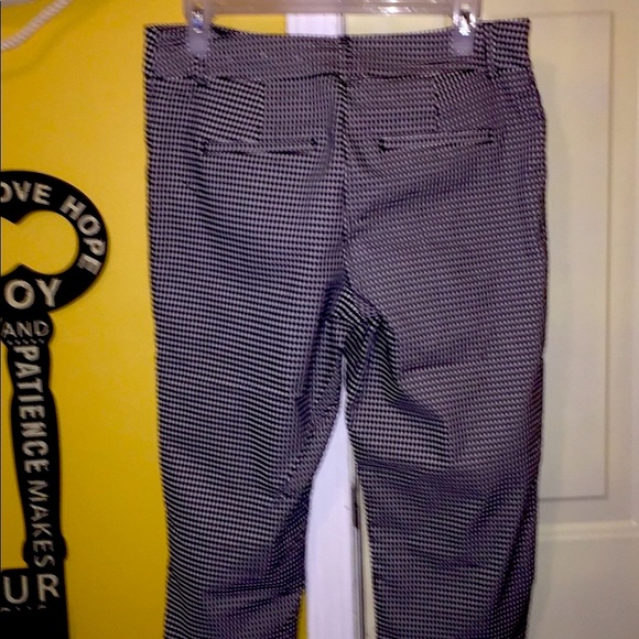 Stylish cropped pants 👖 - Picture 7 of 10